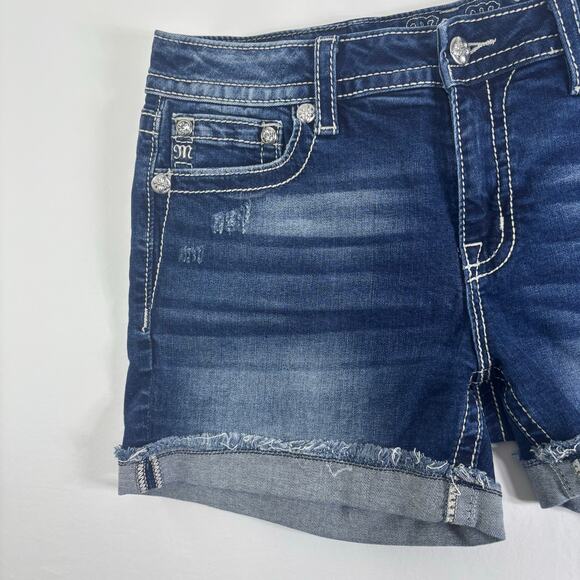 Women's Miss Me Embellished Pockets Flower Jean Denim Mid-Short Size 31 M3337D - Picture 2 of 8